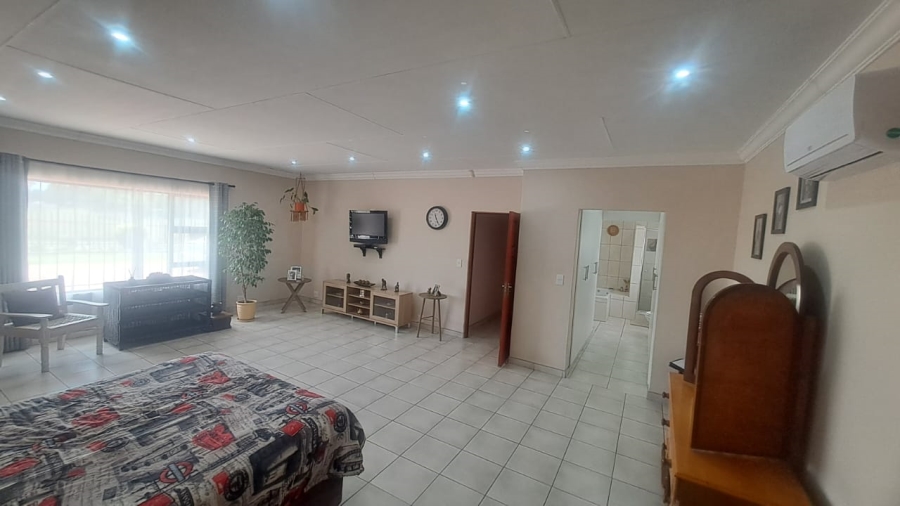 3 Bedroom Property for Sale in Deneysville Free State